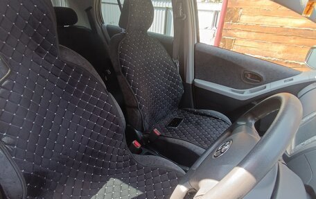 Toyota Vitz, 2010 год, 610 000 рублей, 6 фотография