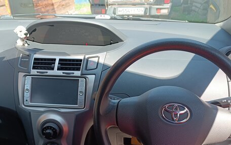 Toyota Vitz, 2010 год, 610 000 рублей, 8 фотография