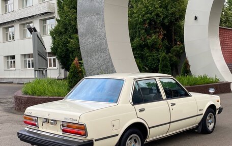 Toyota Corona VIII (T170), 1979 год, 2 000 000 рублей, 4 фотография
