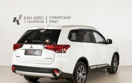 Mitsubishi Outlander III рестайлинг 3, 2018 год, 1 847 600 рублей, 3 фотография