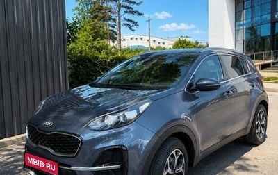 KIA Sportage IV рестайлинг, 2018 год, 2 300 000 рублей, 1 фотография