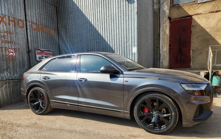 Audi Q8 I, 2019 год, 6 000 000 рублей, 1 фотография