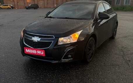Chevrolet Cruze II, 2013 год, 800 000 рублей, 1 фотография