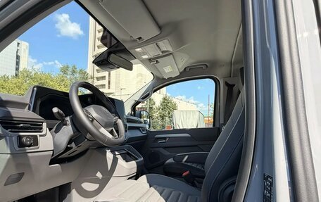 Volkswagen Caravelle, 2026 год, 12 890 000 рублей, 7 фотография