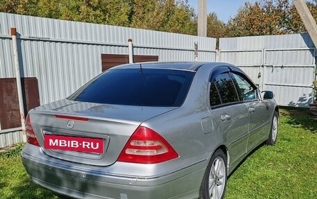 Mercedes-Benz C-Класс, 2003 год, 600 000 рублей, 22 фотография
