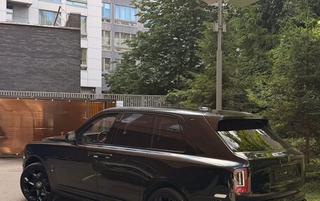 Rolls-Royce Cullinan, 2019 год, 24 690 000 рублей, 5 фотография