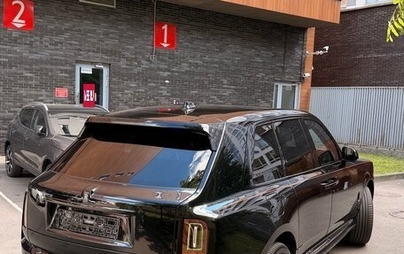 Rolls-Royce Cullinan, 2019 год, 24 690 000 рублей, 4 фотография