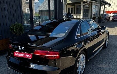 Audi A8, 2011 год, 2 670 000 рублей, 6 фотография