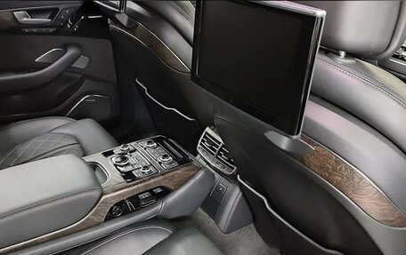 Audi A8, 2011 год, 2 670 000 рублей, 18 фотография