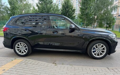 BMW X5, 2019 год, 5 850 000 рублей, 2 фотография