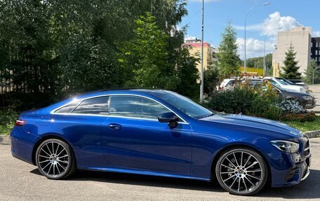 Mercedes-Benz E-Класс, 2020 год, 5 450 000 рублей, 5 фотография