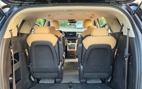 KIA Carnival, 2021 год, 3 500 000 рублей, 24 фотография