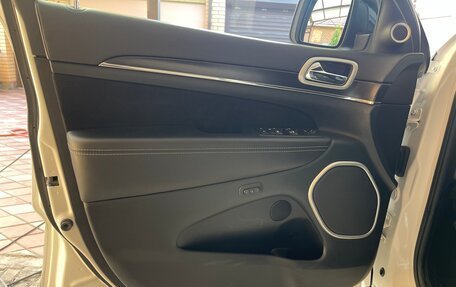 Jeep Grand Cherokee, 2013 год, 3 800 000 рублей, 10 фотография