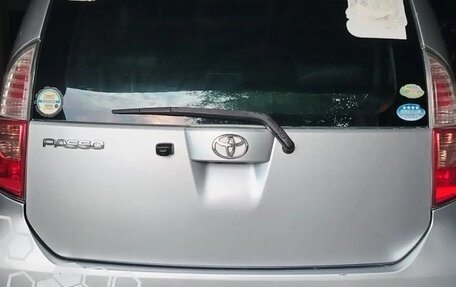 Toyota Passo III, 2009 год, 430 000 рублей, 2 фотография