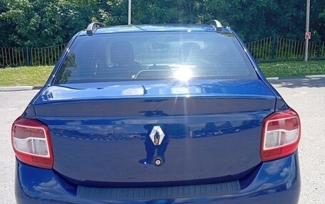 Renault Logan II, 2015 год, 720 000 рублей, 2 фотография