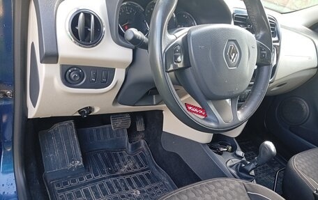 Renault Logan II, 2015 год, 720 000 рублей, 10 фотография