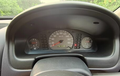 Nissan AD II, 2002 год, 211 000 рублей, 10 фотография