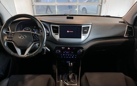 Hyundai Tucson III, 2017 год, 1 943 000 рублей, 9 фотография