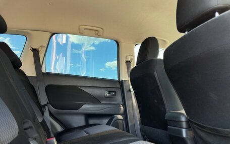 Mitsubishi Outlander III рестайлинг 3, 2013 год, 1 450 000 рублей, 4 фотография