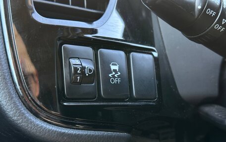 Mitsubishi Outlander III рестайлинг 3, 2013 год, 1 450 000 рублей, 16 фотография