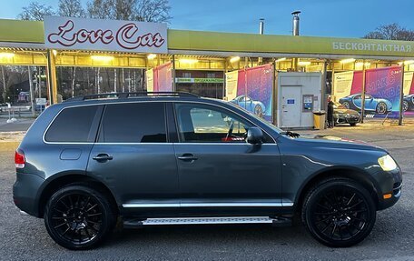 Volkswagen Touareg III, 2005 год, 610 000 рублей, 4 фотография