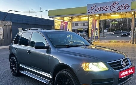 Volkswagen Touareg III, 2005 год, 610 000 рублей, 3 фотография