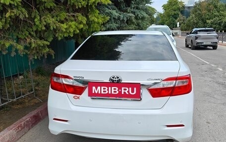 Toyota Camry, 2012 год, 1 350 000 рублей, 5 фотография
