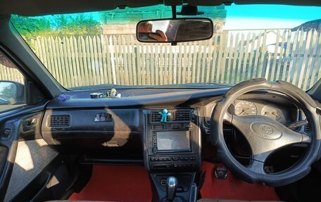 Toyota Corona IX (T190), 1993 год, 200 000 рублей, 2 фотография