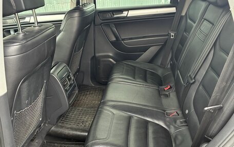 Volkswagen Touareg III, 2011 год, 2 550 000 рублей, 13 фотография