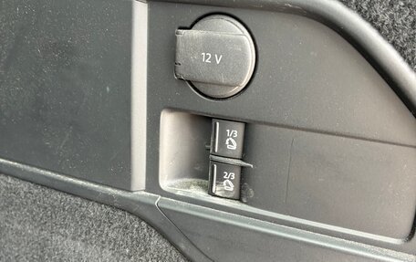 Volkswagen Touareg III, 2011 год, 2 550 000 рублей, 12 фотография