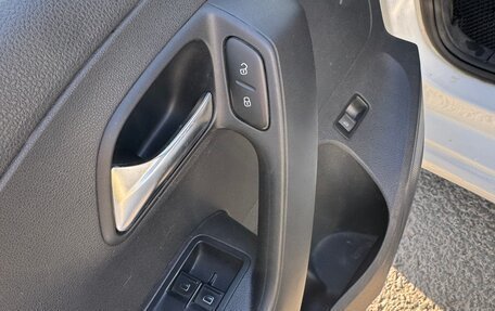 Volkswagen Polo VI (EU Market), 2019 год, 1 100 000 рублей, 9 фотография