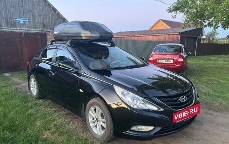 Hyundai Sonata VI, 2011 год, 700 000 рублей, 18 фотография
