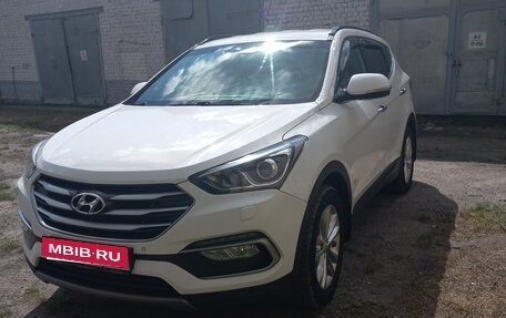 Hyundai Santa Fe III рестайлинг, 2018 год, 2 400 000 рублей, 6 фотография