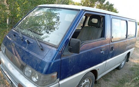 Mitsubishi Delica III, 1991 год, 400 000 рублей, 9 фотография