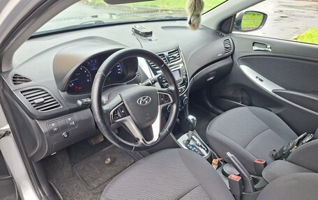 Hyundai Solaris II рестайлинг, 2013 год, 720 000 рублей, 6 фотография