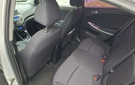 Hyundai Solaris II рестайлинг, 2013 год, 720 000 рублей, 8 фотография