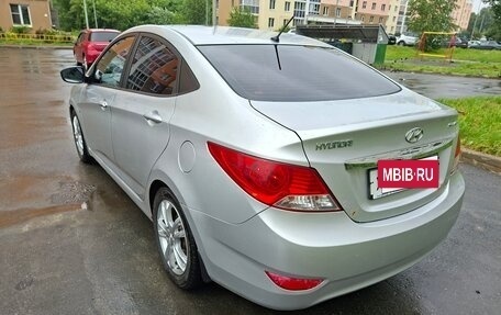 Hyundai Solaris II рестайлинг, 2013 год, 720 000 рублей, 5 фотография