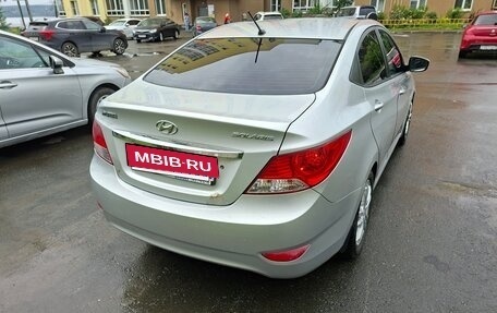 Hyundai Solaris II рестайлинг, 2013 год, 720 000 рублей, 4 фотография