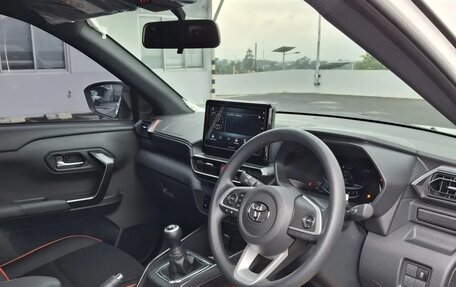 Toyota Raize I, 2022 год, 1 430 000 рублей, 7 фотография