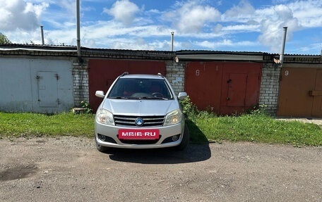 Geely MK Cross I, 2013 год, 187 000 рублей, 2 фотография