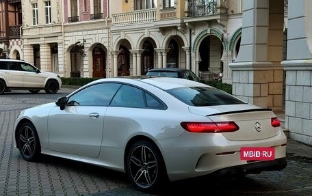 Mercedes-Benz E-Класс, 2017 год, 4 300 000 рублей, 7 фотография