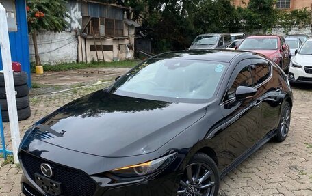 Mazda 3, 2023 год, 1 690 000 рублей, 2 фотография