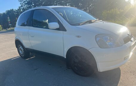 Toyota Vitz, 2000 год, 280 000 рублей, 2 фотография
