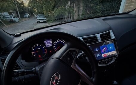 Hyundai Solaris II рестайлинг, 2014 год, 1 230 000 рублей, 10 фотография