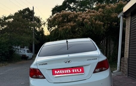 Hyundai Solaris II рестайлинг, 2014 год, 1 230 000 рублей, 7 фотография