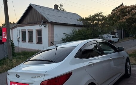 Hyundai Solaris II рестайлинг, 2014 год, 1 230 000 рублей, 6 фотография