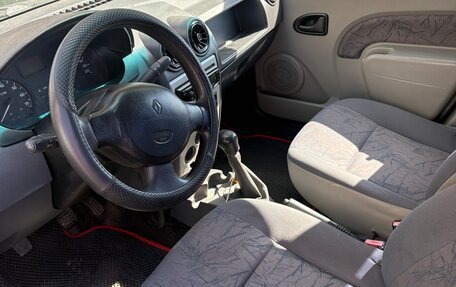 Renault Logan I, 2006 год, 170 000 рублей, 5 фотография