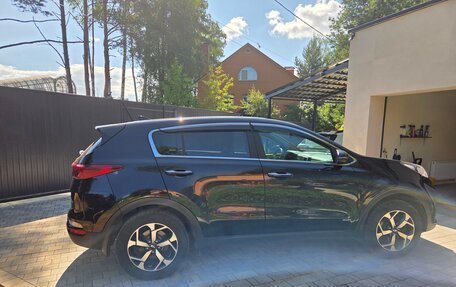 KIA Sportage IV рестайлинг, 2021 год, 2 150 000 рублей, 2 фотография