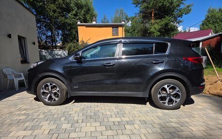 KIA Sportage IV рестайлинг, 2021 год, 2 150 000 рублей, 5 фотография