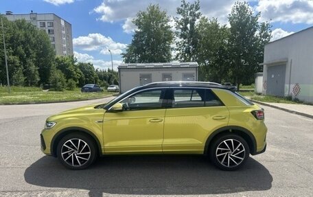 Volkswagen T-Roc I, 2023 год, 1 900 000 рублей, 4 фотография